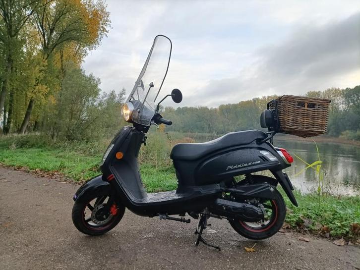 Zeer mooie Fiddle 2 snorscooter (3915km) bouwjaar 2021, Fietsen en Brommers, Snorfietsen en Snorscooters, Zo goed als nieuw, Overige merken