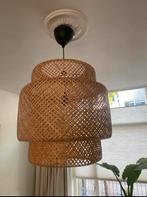 Hanglamp Sinnerlig Ikea bamboe rotan 50 cm groot, Huis en Inrichting, Ophalen of Verzenden, Zo goed als nieuw, Rond