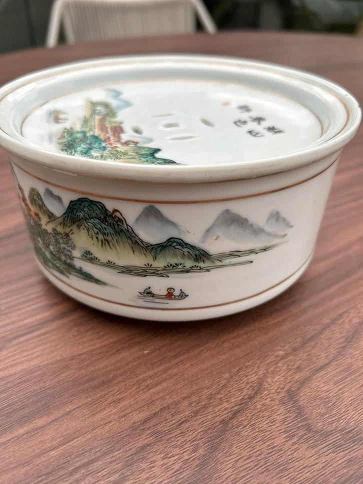 Chinese krekeldoos, Antiek en Kunst, Kunst | Niet-Westerse kunst, Ophalen of Verzenden