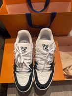 Louis Vuitton Sneaker Wit Zwart 44-45, Wit, Nieuw, Ophalen of Verzenden, Sneakers of Gympen
