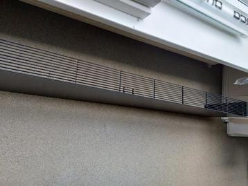 RADIATORBEKLEDING, SENTIMO, STRAKKE MODERNE UITSTRALING!! beschikbaar voor biedingen
