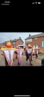 12 complete carnavalspakken loopgroep, Ophalen, Carnaval, Overige maten, Zo goed als nieuw