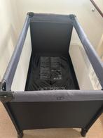 Campingbedje qute q-sleep met matras en molton, Ophalen, Eenpersoons, Zwart, Zo goed als nieuw