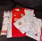 kids voetbaltenues NIEUW Ajax-Psv-Feyenoord-Barcalona, Maat XS of kleiner, Ophalen of Verzenden, Nieuw, Overige typen