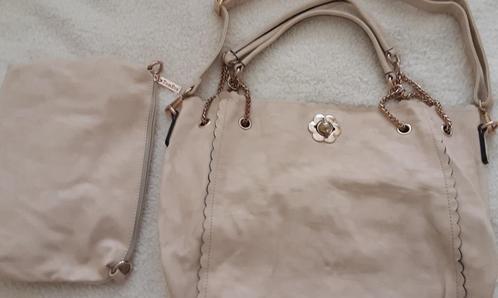 Handtas TomEva met leuke bloemsluiting, beige (NNG), Sieraden, Tassen en Uiterlijk, Tassen | Damestassen, Nieuw, Handtas, Beige