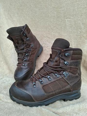 Lowa Elite wandelschoenen. Maat 41,5. beschikbaar voor biedingen