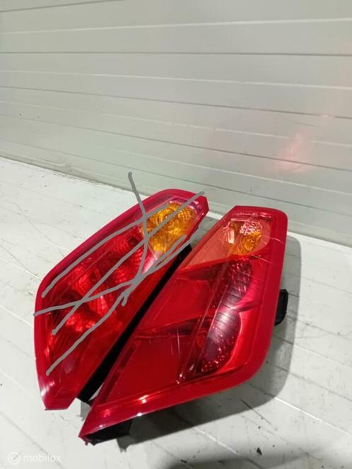 Achterlicht Fiat Grande Punto, Auto-onderdelen, Verlichting, Gebruikt, Ophalen of Verzenden