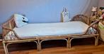 Rotan kinderbed-bank Noor. ZGAN!, Ophalen, 70 tot 85 cm, Zo goed als nieuw, Matras
