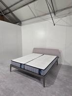 Showroom Auping Essential 180x200 +Elysium Matrassen, Ophalen of Verzenden, Zo goed als nieuw, Tweepersoons, 180 cm