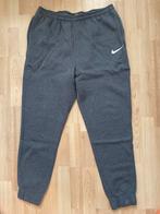 Nike Joggingbroek Grijs - XL, Kleding | Heren, Ophalen of Verzenden, Zo goed als nieuw, Maat 56/58 (XL), Grijs