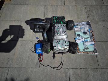 Maverick Quantum MT Flux 80A 1/10 4WD Monster Truck  beschikbaar voor biedingen