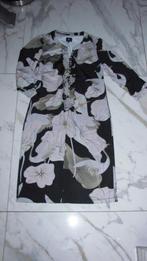 34 K DESIGN vogel jurk xs, Kleding | Dames, Jurken, Overige kleuren, Ophalen of Verzenden, Zo goed als nieuw, Knielengte