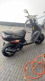Peugeot vivacity 50cc 2t 2005 brom hoeft niet weg!!, Fietsen en Brommers, Scooters | Peugeot, Ophalen, Tweetakt, Gebruikt, Maximaal 45 km/u