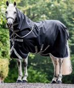 Amigo Bravo 12 bundel deken 50 gram met hals maat 7.0, Dieren en Toebehoren, Paarden en Pony's | Dekens en Dekjes, Ophalen of Verzenden