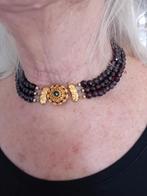 Granaten hals/nek collier met armband 14 kr gouden slot, Ophalen of Verzenden, Goud, Ketting