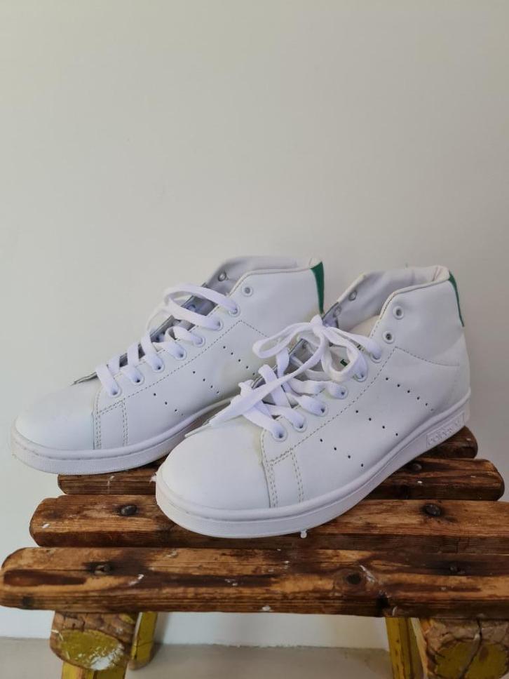 Adidas Stan Smith Mid / High Mt 41 1/3, Kleding | Dames, Schoenen, Zo goed als nieuw, Sneakers of Gympen, Wit, Ophalen of Verzenden