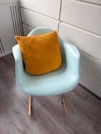 Lichtblauwe schommelstoel Eames replica, Huis en Inrichting, Ophalen, Zo goed als nieuw, Kunststof, 50 tot 75 cm