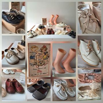 Antieke kinderschoentjes, ballet, etalage beentjes  beschikbaar voor biedingen