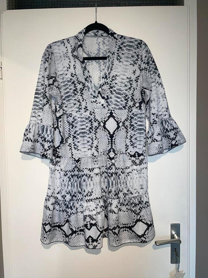 dames boho slangenprint grijs tuniek jurk dress mt M, Kleding | Dames, Blouses en Tunieken, Zo goed als nieuw, Maat 38/40 (M)