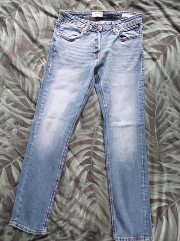 Spijkerbroek jack & Jones maat 31/32 beschikbaar voor biedingen