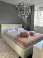 Bed frame 160  x 200 zonder lattenbodem, Huis en Inrichting, Gebruikt, Tweepersoons, Ophalen of Verzenden, 200 cm