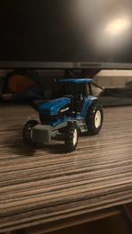 Mooie new holland trekker volgens mij van siku, Hobby en Vrije tijd, Modelauto's | 1:50, Ophalen, Zo goed als nieuw, Bus of Vrachtwagen
