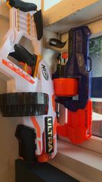 2 x nerf guns 1x elektrisch 1x normaal, Kinderen en Baby's, Speelgoed | Buiten | Actiespeelgoed, Ophalen, Zo goed als nieuw