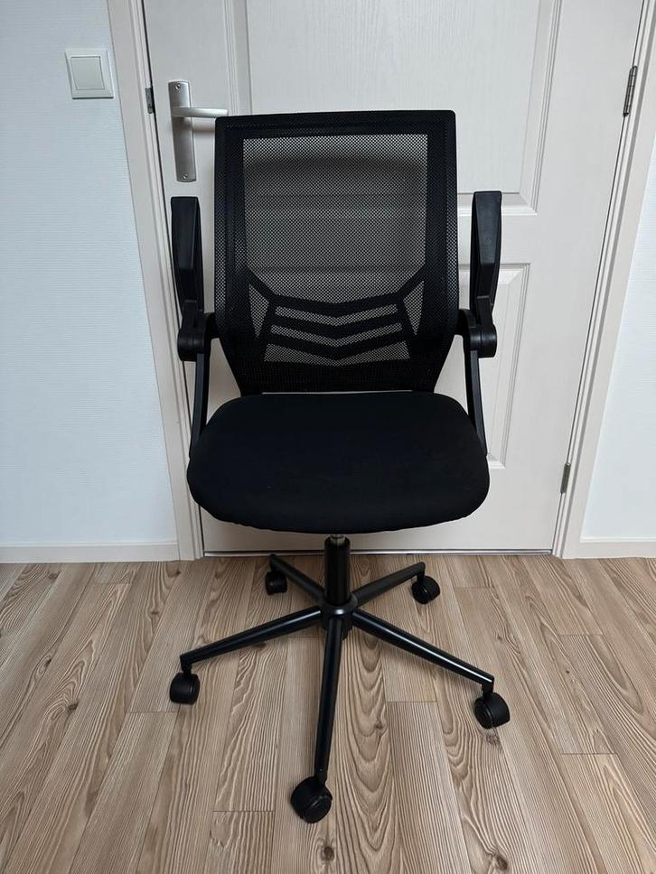 Bureaustoel Jysk ASPERUP, Huis en Inrichting, Bureaustoelen, Bureaustoel, Zwart, Ophalen