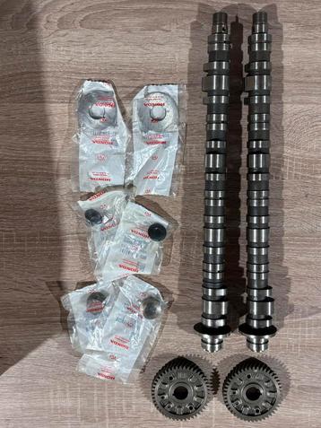 Honda s2000 nokkenassen set oem 99-05 en 06-09 beschikbaar voor biedingen