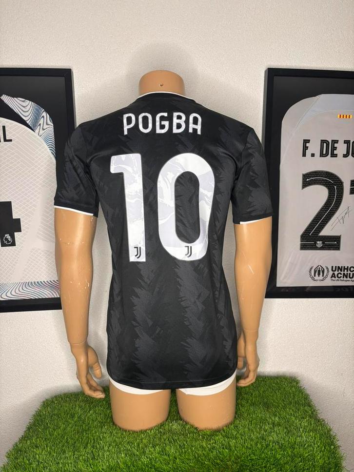 Juventus uitshirt 2022/2023 Pogba, Sport en Fitness, Voetbal, Zo goed als nieuw, Shirt, Maat S, Ophalen of Verzenden