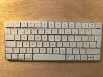 Apple Qwerty Toetsenbord - Zo goed als nieuw! beschikbaar voor biedingen