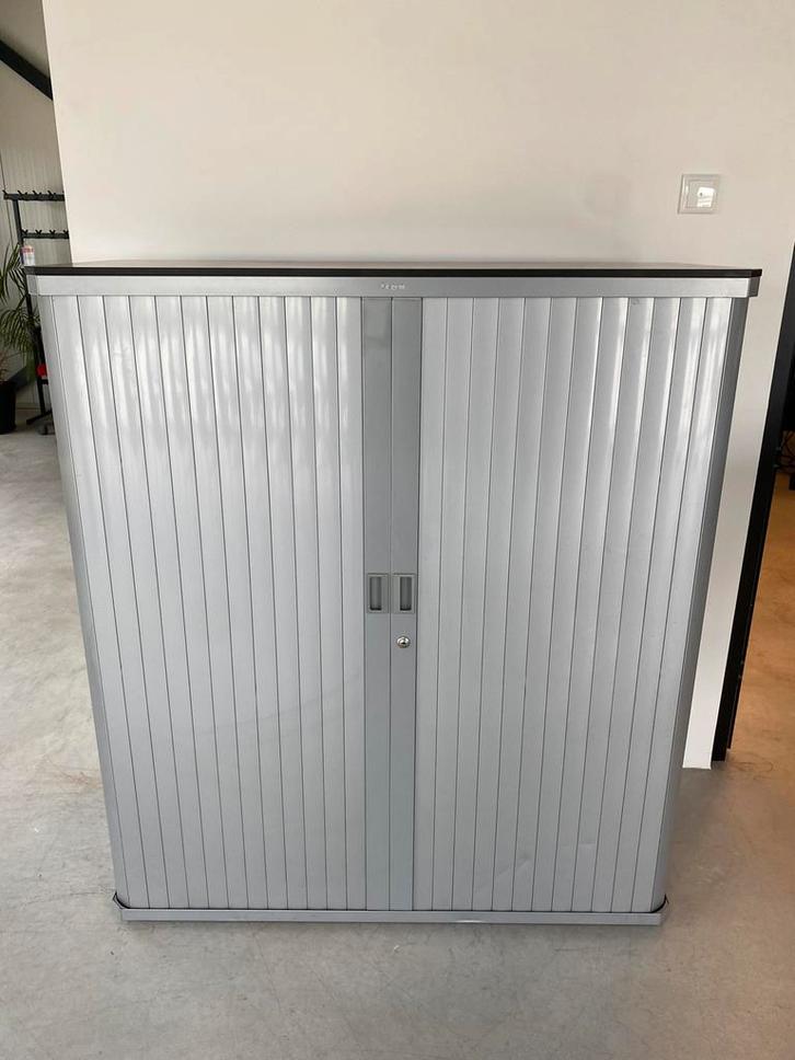 roldeurkasten roldeurkast merk gispen , 3 legplanken, Huis en Inrichting, Kasten | Roldeurkasten en Archiefkasten, Gebruikt, 150 tot 200 cm
