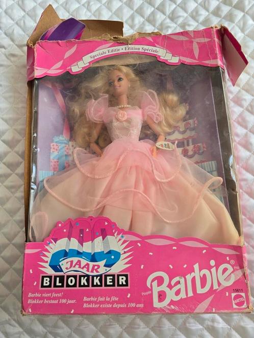 100 jaar blokker  barbie, Verzamelen, Poppen, Zo goed als nieuw, Ophalen of Verzenden