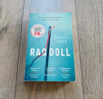 Boek Daniel Cole - Ragdoll - paperback - Nederlands beschikbaar voor biedingen