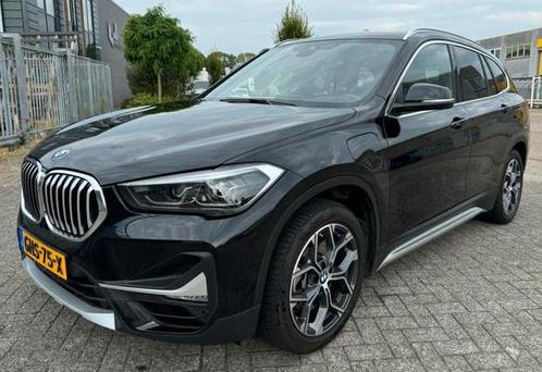 BMW X1 Xdrive25e PANO,LEER,CAMERA,GARANTIE, Auto's, BMW, Particulier, X1, 4x4, ABS, Achteruitrijcamera, Adaptieve lichten, Adaptive Cruise Control