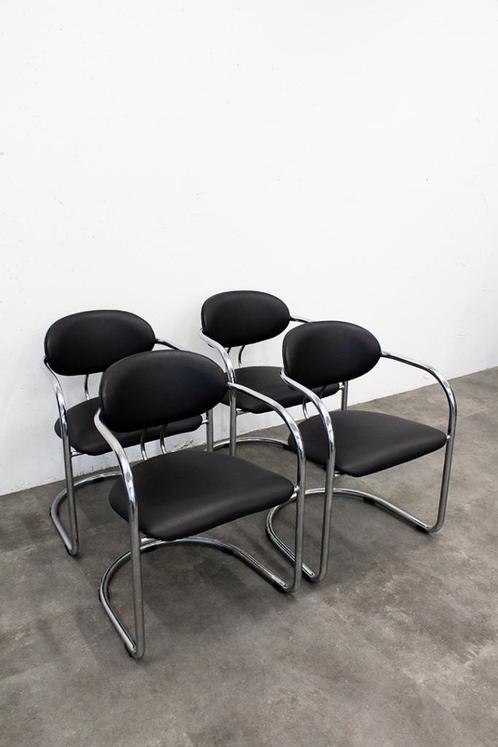 Set van 4 Effezeta Italy buisframe eetkamerstoelen skai leer, Huis en Inrichting, Stoelen, Gebruikt, Vier, Leer, Metaal, Zwart