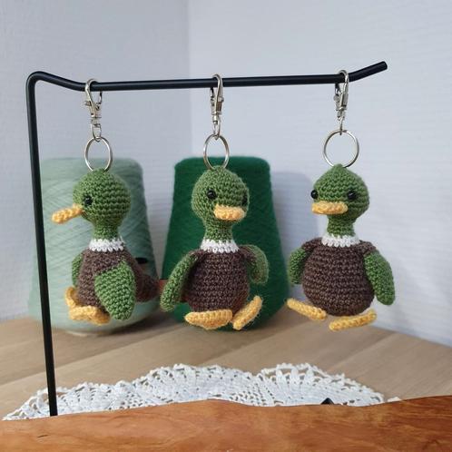 Handgemaakte gehaakte sleutelhanger Eendje, Verzamelen, Sleutelhangers, Nieuw, Knuffel of Figuurtje, Ophalen of Verzenden