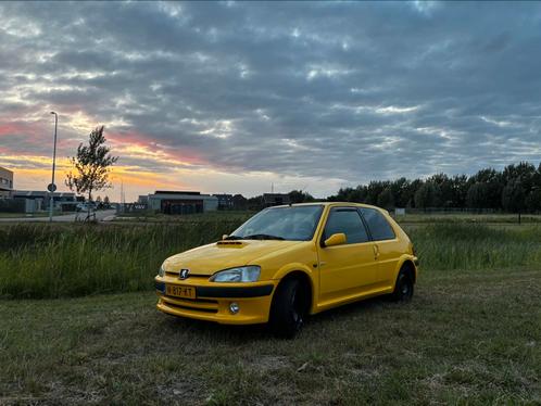 Peugeot 106, Auto's, Peugeot, Particulier, ABS, Airconditioning, Elektrische buitenspiegels, Elektrische ramen, Sportpakket, Benzine