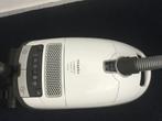 Miele C3 silence, Witgoed en Apparatuur, Stofzuigers, Ophalen of Verzenden, Zo goed als nieuw, Minder dan 1200 watt, Stofzuiger