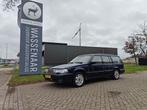 Volvo V90 3.0 Luxury Automaat (bj 1998), Auto's, Oldtimers, Automaat, Achterwielaandrijving, Beige, Blauw