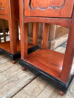 Twee Franse kastjes nachtkastjes marmer, Ophalen, Gebruikt, Minder dan 45 cm, 70 cm of meer