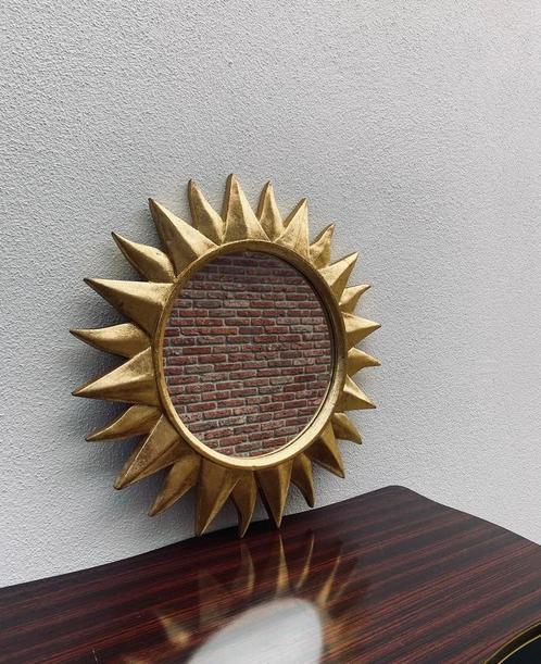 spiegel zon goud vintage holleywood regency, Huis en Inrichting, Woonaccessoires | Spiegels, Zo goed als nieuw, Minder dan 50 cm