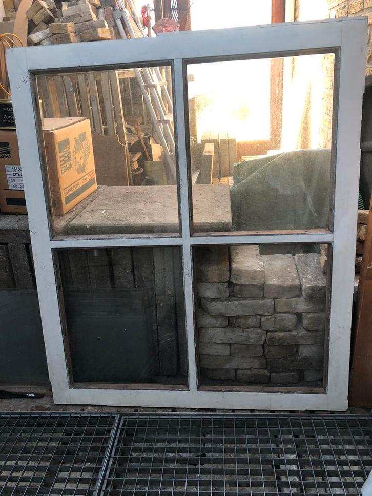 2 HH-RoedenRamen&glas:1vast, 1draaibaar. 94,5 x 108,5 x 4 cm, Doe-het-zelf en Verbouw, Glas en Ramen, Zo goed als nieuw, Gevelraam of Ruit