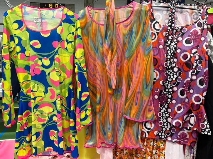 3 x korte disco jurkjes, Kleding | Dames, Carnavalskleding en Feestkleding, Zo goed als nieuw, Kleding, Carnaval, Maat 38/40 (M)