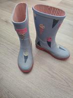 Regenlaarzen maat 31, Ophalen