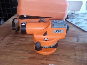 Nivelleerinstrument X20 beschikbaar voor biedingen