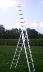 💥 Ladder [ aluminium ] 3 delig [ nieuw ] 3 x 9 treden en 💥, Doe-het-zelf en Verbouw, Ladders en Trappen, Ophalen, Nieuw, 4 meter of meer