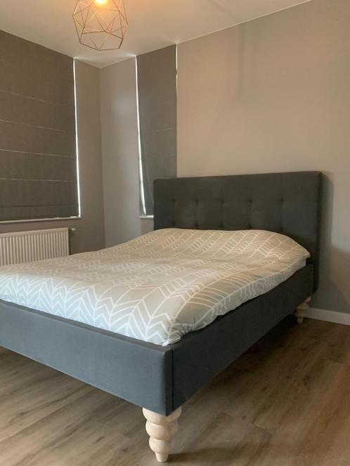 Ledikant Bergerac grijs  + lattenbodems 160 x 200 cm, Huis en Inrichting, Slaapkamer | Bedden, Gebruikt, Tweepersoons, 160 cm
