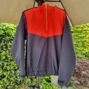 Anorak maat M. (Kindermaat) beschikbaar voor biedingen