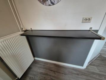 Wandplank 1m20 x 30cm  beschikbaar voor biedingen